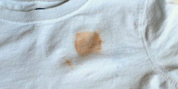 Does Vanillin in Fragrance Oil Stain Fabric?